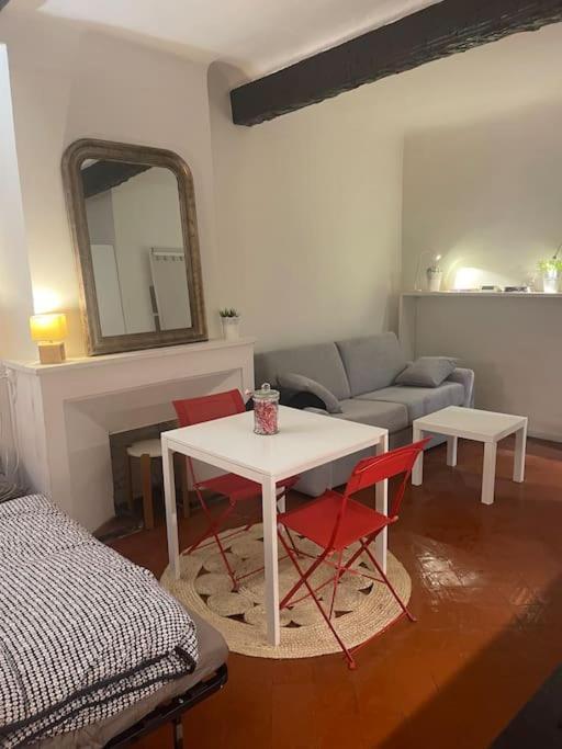 Aix En Provence - Jolie Studio Apartman Aix-en-Provence Kültér fotó